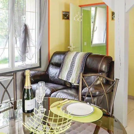 Beautiful In Ls Vaudes With 1 Bedrooms, Wifi And Swimming Pool